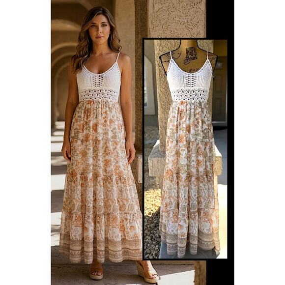 Flying Tomato Dresses & Skirts - Flying Tomato Crochet Top Detail Floral Print Combo Maxi Dress Size M